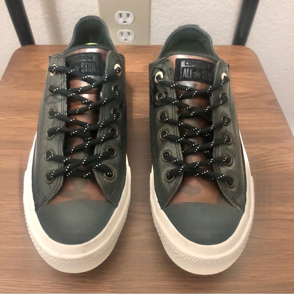 Converse Chuck Taylor All Star II Ox Futura Camo Low Size 7.5 Men - 9.5 Women
